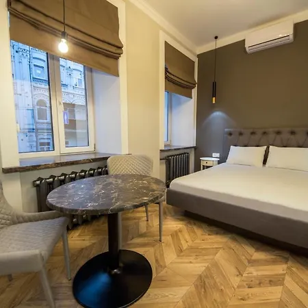 Apartment Dayflat On Mykhailivs'ka Kyiv