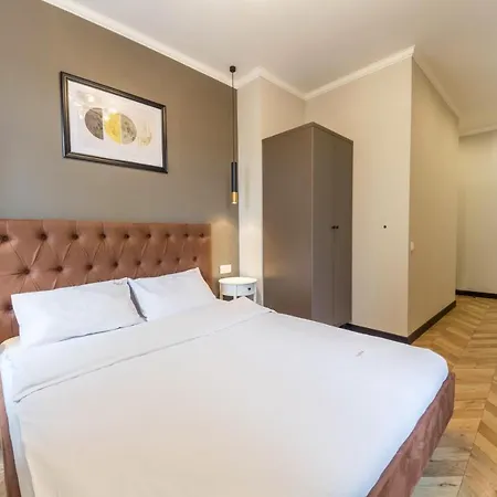 Apartment Dayflat On Mykhailivs'ka Kyiv
