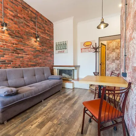 Dayflat On Mykhailivs'ka Kyiv