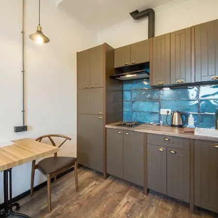 Dayflat On Mykhailivs'ka Apartment